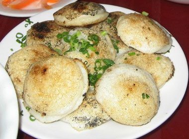 Bình[-]Thuận:“Biển[-]xanh[-]-[-]Cát[-]trắng[-]-[-]Nắng[-]vàng”